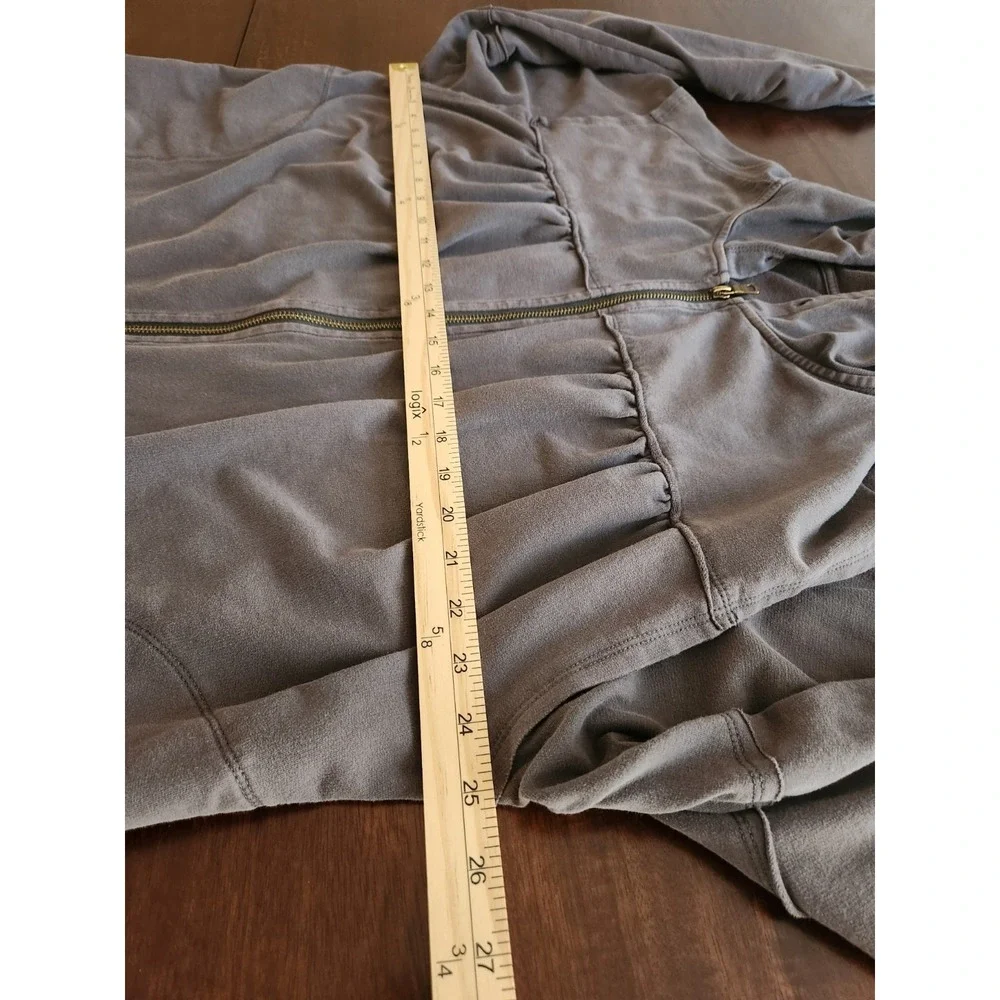 Young Fabulous‎ & Broke YFB Hoodie Size Medium Gray Full Zip Sweatshirt Comfy